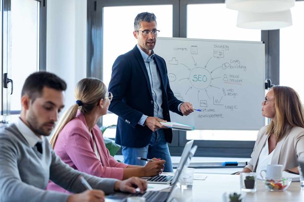Améliorez votre visibilité grâce à une agence web à Strasbourg compétente