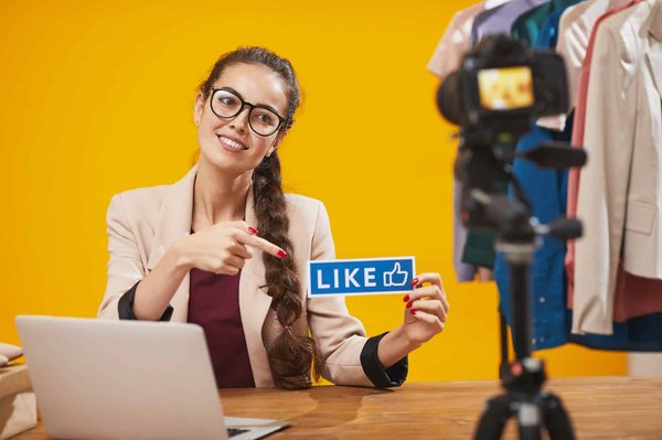 Impactez votre audience en devenant un leader d'opinion sur les réseaux sociaux