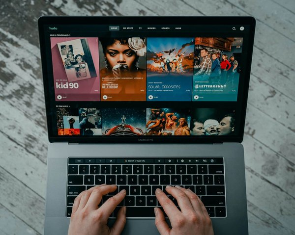 Comment l'Internet a-t-il modifié la manière dont nous consommons de la musique ?