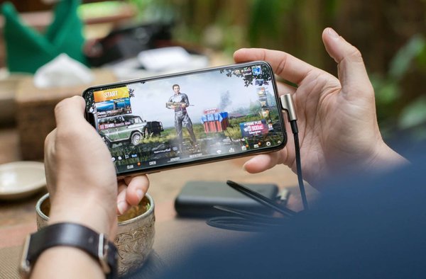 Quelles sont les applications de l'IA dans la création de jeux vidéo pour une expérience plus immersive ?
