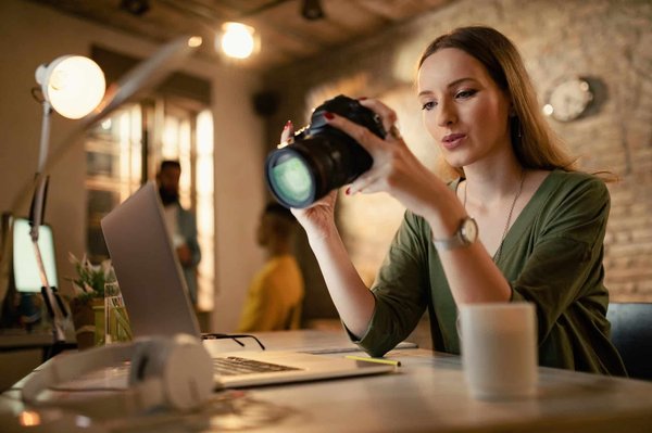 Pourquoi le générateur d'image par IA est nécessaire en marketing et communication ?