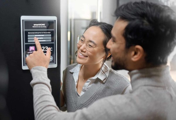 Quelles stratégies pour sécuriser les échanges de données entre appareils IoT dans un écosystème connecté ?