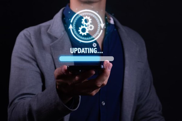 Guide complet pour une expérience fluide : comment faire la mise à jour de Debian ?